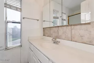 211 E Geneva Dr, Tempe, AZ 85282 - Photo 15