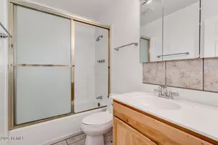 211 E Geneva Dr, Tempe, AZ 85282 - Photo 19