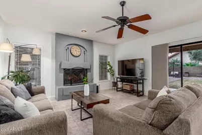 18 S Silverado Street, Gilbert, AZ 85296 - Photo 9