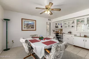 10236 W Sun City Blvd, Sun City, AZ 85351 - Photo 17