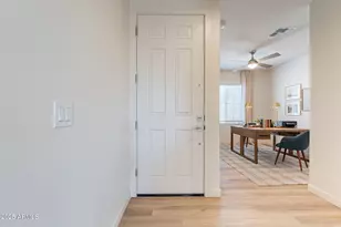 645 N Vine St, Chandler, AZ 85225 - Photo 5