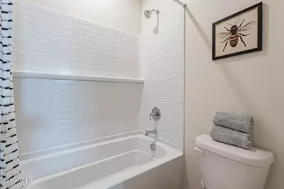 645 N Vine Street, Chandler, AZ 85225 - Photo 37