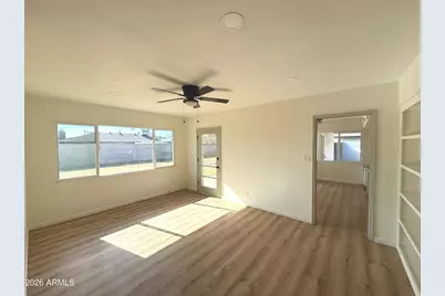 2425 W Shady Glen Avenue, Phoenix, AZ 85023 - Photo 9