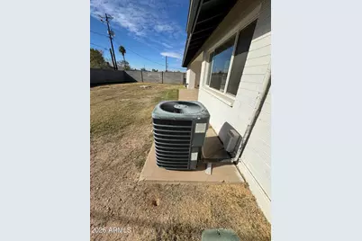 2425 W Shady Glen Avenue, Phoenix, AZ 85023 - Photo 27