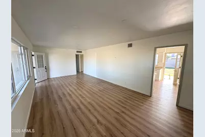 2425 W Shady Glen Avenue, Phoenix, AZ 85023 - Photo 5