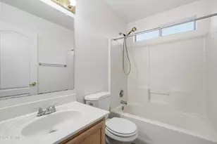 125 W Smoke Tree Rd, Gilbert, AZ 85233 - Photo 29