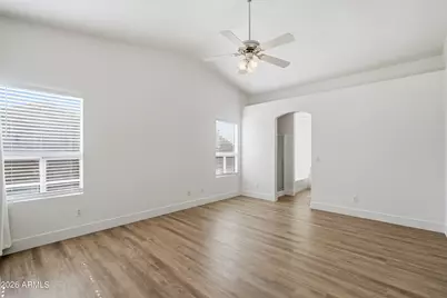 125 W Smoke Tree Road, Gilbert, AZ 85233 - Photo 17