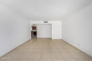 1348 E Broadmor Dr, Tempe, AZ 85282 - Photo 5