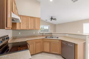 25241 W Park Ave, Buckeye, AZ 85326 - Photo 9