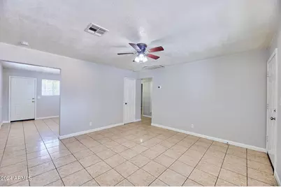 4819 E Willetta Street #2, Phoenix, AZ 85008 - Photo 13