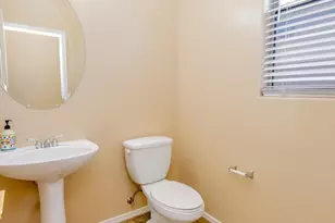2023 W Shackleton Dr, Phoenix, AZ 85086 - Photo 31
