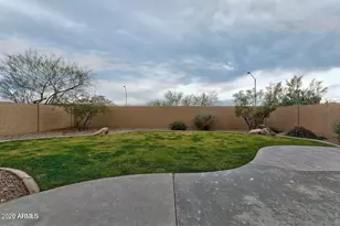 2023 W Shackleton Dr, Phoenix, AZ 85086 - Photo 11