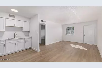 2615 E Greenway Road #20, Phoenix, AZ 85032 - Photo 7