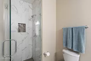 3729 E Robin Ln, Phoenix, AZ 85050 - Photo 33