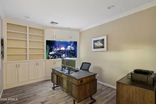 3729 E Robin Ln, Phoenix, AZ 85050 - Photo 21