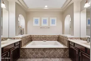 3729 E Robin Ln, Phoenix, AZ 85050 - Photo 25