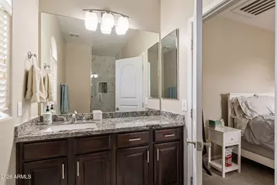 3729 E Robin Lane, Phoenix, AZ 85050 - Photo 35