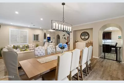 3729 E Robin Lane, Phoenix, AZ 85050 - Photo 9