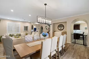 3729 E Robin Ln, Phoenix, AZ 85050 - Photo 9