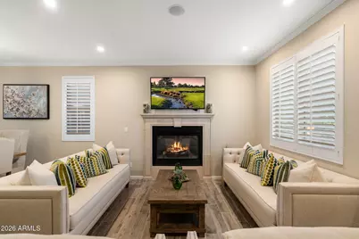 3729 E Robin Lane, Phoenix, AZ 85050 - Photo 7