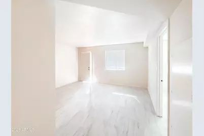 2615 E Greenway Road #Apt 21, Phoenix, AZ 85032 - Photo 17