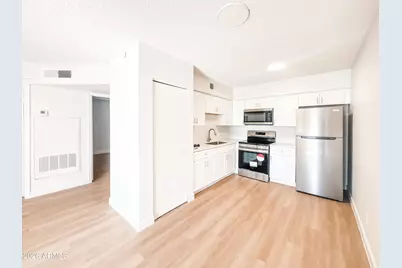 2615 E Greenway Road #Apt 21, Phoenix, AZ 85032 - Photo 11