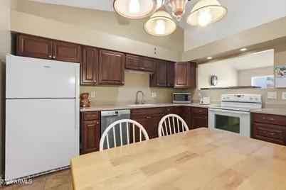 727 S Hartford Street #203, Chandler, AZ 85225 - Photo 5