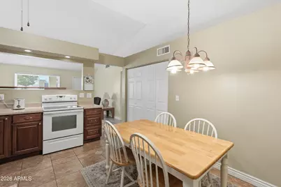 727 S Hartford Street #203, Chandler, AZ 85225 - Photo 7