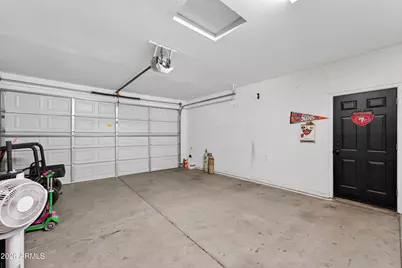 9355 W Adams Street, Tolleson, AZ 85353 - Photo 37