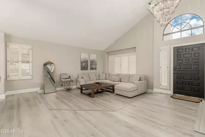 987 E Divot Drive, Tempe, AZ 85283 - Photo 7