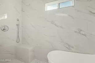 987 E Divot Dr, Tempe, AZ 85283 - Photo 25