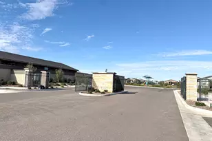 17346 W Eva St, Waddell, AZ 85355 - Photo 41