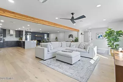 13234 N 11th Avenue, Phoenix, AZ 85029 - Photo 11