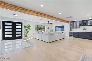 13234 N 11th Ave, Phoenix, AZ 85029 - Photo 9