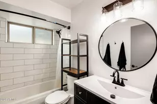 2609 N Pleasant Dr, Chandler, AZ 85225 - Photo 3