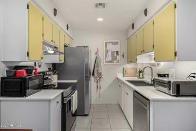 25 N Cottonwood Street #59, Chandler, AZ 85225 - Photo 7