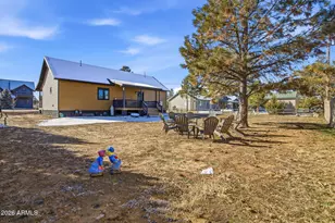 2230 Page Dr, Overgaard, AZ 85933 - Photo 25