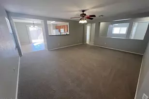 8565 E Lakeview Ave, Mesa, AZ 85209 - Photo 5