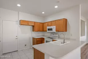 16149 W Quail Creek Ln, Surprise, AZ 85374 - Photo 13