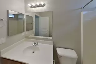 6624 S 45th Glen, Laveen, AZ 85339 - Photo 13