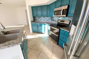 8529 W Dahlia Dr, Peoria, AZ 85381 - Photo 13