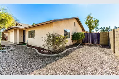 8721 E Amelia Avenue, Scottsdale, AZ 85251 - Photo 3