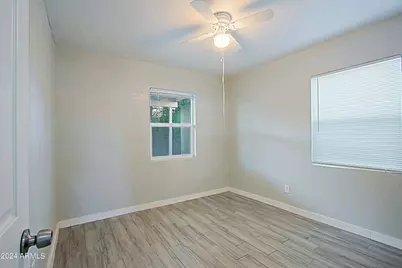 6808 N 23rd Avenue #6, Phoenix, AZ 85015 - Photo 5