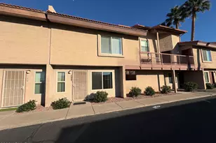 4828 W Orangewood Ave, Glendale, AZ 85301 - Photo 1