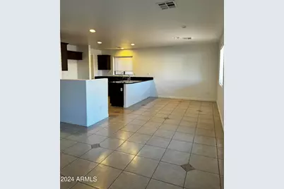 10630 W Pomo Street, Tolleson, AZ 85353 - Photo 9