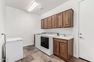 31626 N 54th Pl, Cave Creek, AZ 85331 - Photo 35