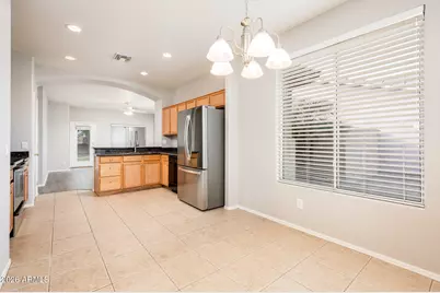 3725 E Woodside Way, Gilbert, AZ 85297 - Photo 13