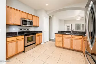 3725 E Woodside Way, Gilbert, AZ 85297 - Photo 13