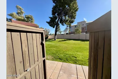 2938 N 61st Place #115, Scottsdale, AZ 85251 - Photo 5