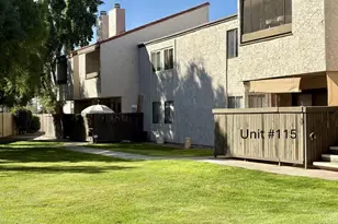 2938 N 61st Pl, Scottsdale, AZ 85251 - Photo 1